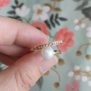 Gold and pearl crystal ring nwot